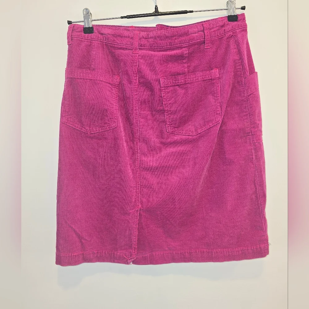 Anthropologie Fuchsia Corduroy Pencil Skirt Size 8 Preloved.